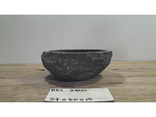 Раковина из речного камня 37х30х15 (RES241101)